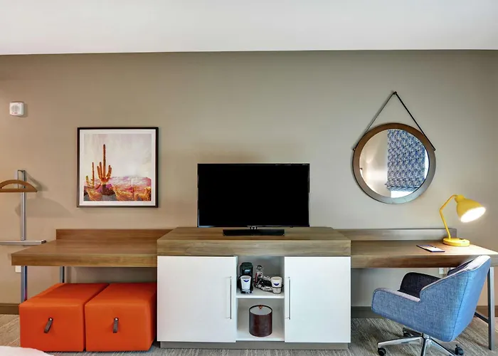 Hampton Inn Suites Tucson Tech Park